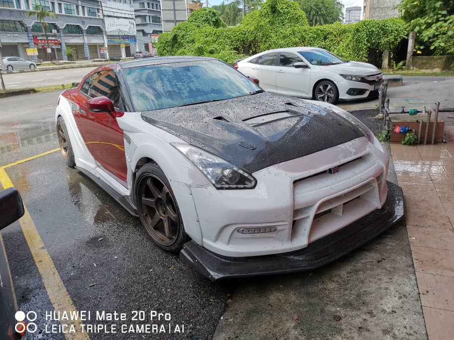 R35 GTR VRS Kamikaze-R-Style Widebodykit