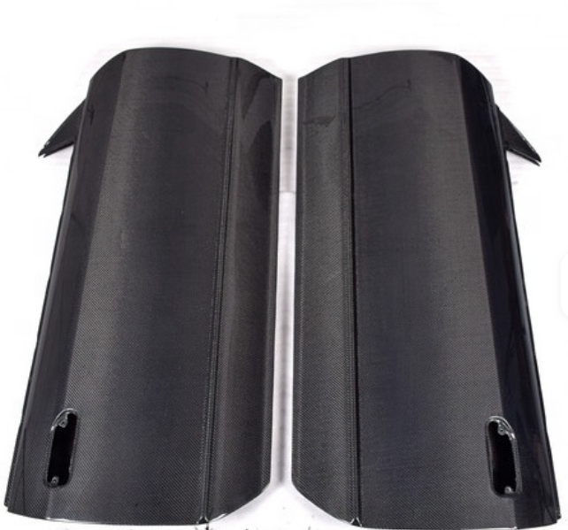 Skyline R32 Kolfiberdörrar