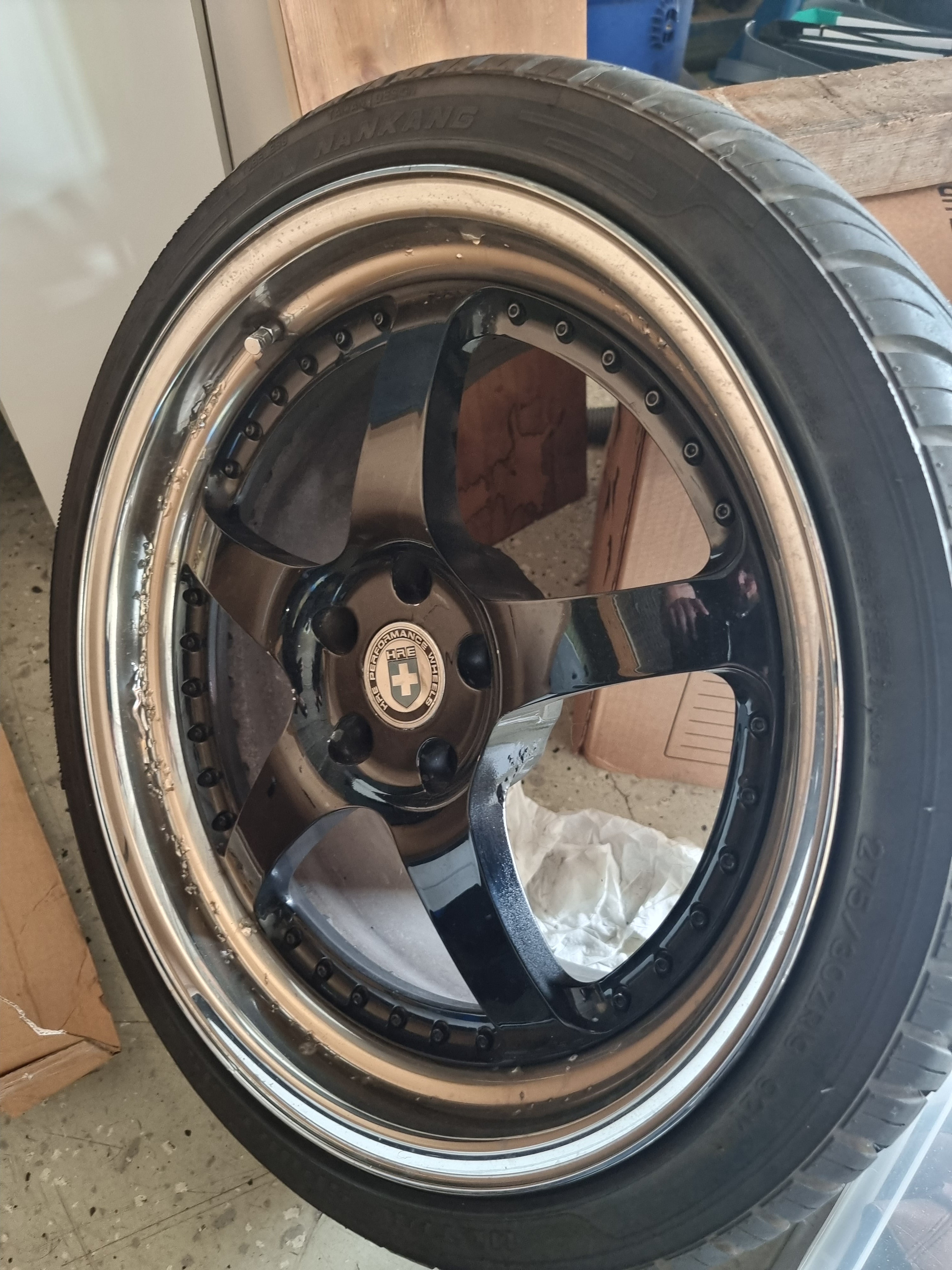 Uppsättning HRE 545 3-splitt fälgar