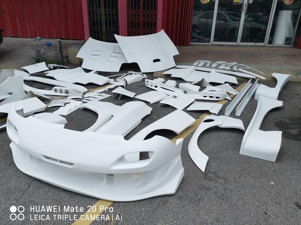 RX-7 Re Am-Style Widebodykit