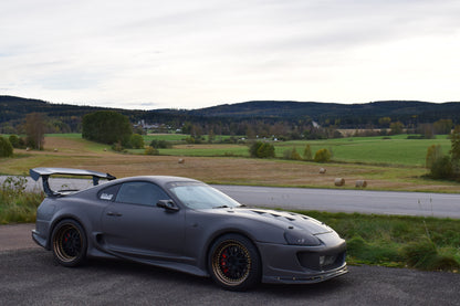 Supra Mk4 Veilside-Style Sidokjolar