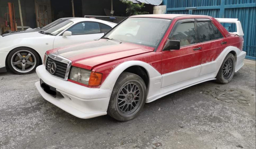 Mercedes-Benz E190 Widebody Evo II-Style