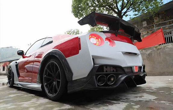 R35 VRS Magnum Opus-Style Widebodykit