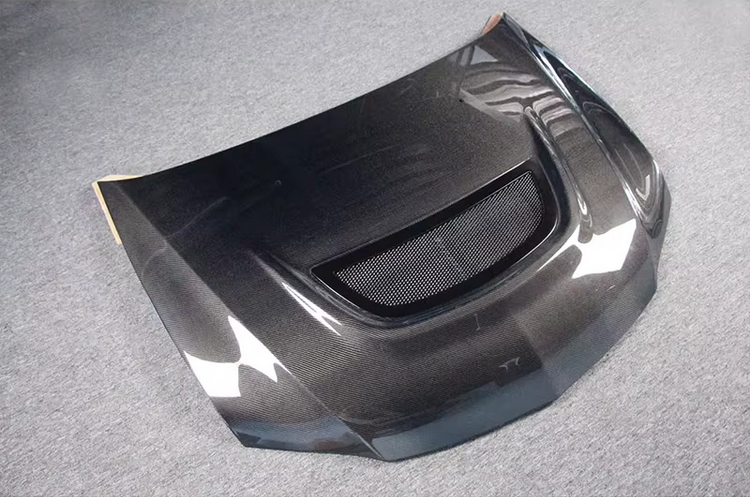 Evo 7-9 OEM-Style Kolfiberhuv