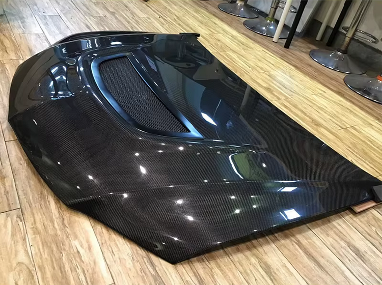 Evo 7-9 OEM-Style Kolfiberhuv